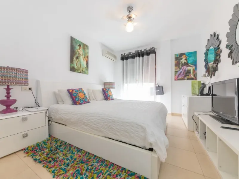 Lovely apartment for long term rental in the heart of Nueva Andalucia