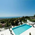 Luxury Marbella villa available for weekly rent with stunning views to the sea. 2