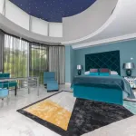 Luxury Marbella villa available for weekly rent with stunning views to the sea. 8