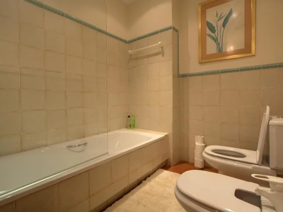 Cascadas de Camojan - Discreet Cortijo style home in one of Marbella's most prestigious locations.