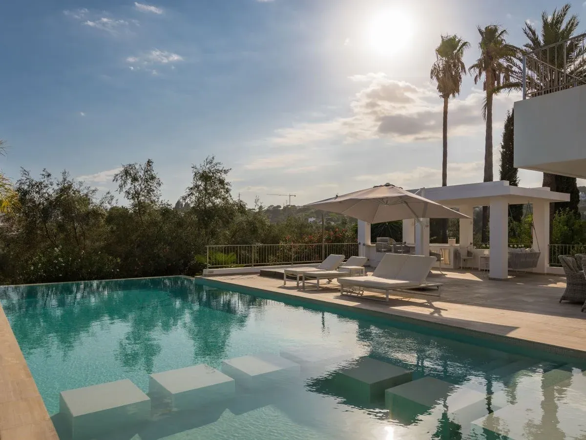 Detached Villa in Las Brisas