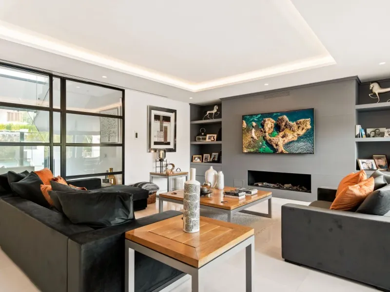 Detached Villa in Las Brisas