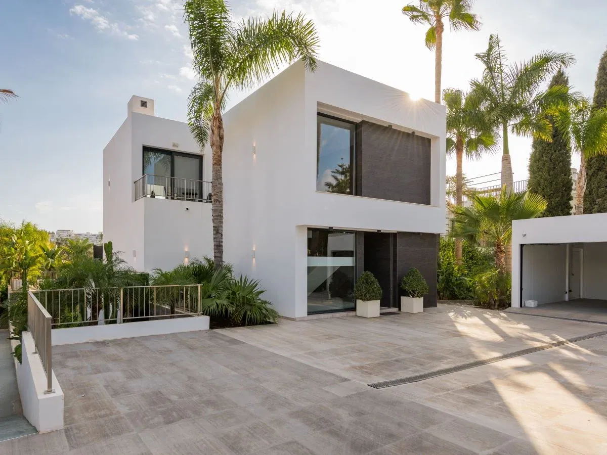 Detached Villa in Las Brisas