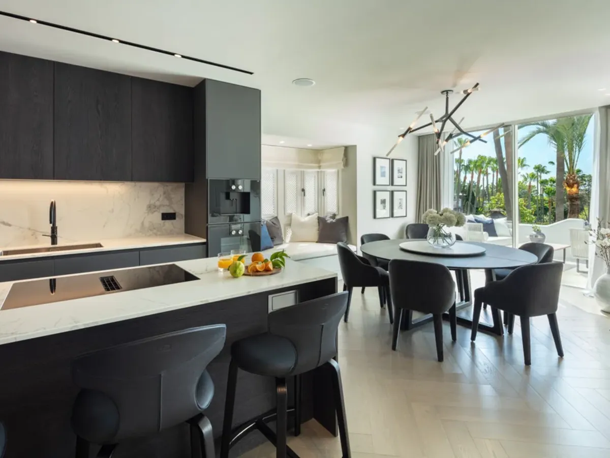 Penthouse in The Golden Mile