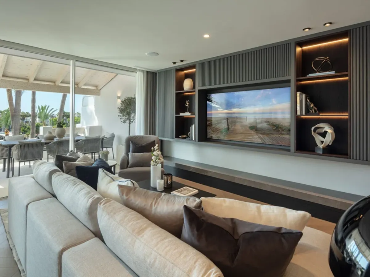 Penthouse in The Golden Mile