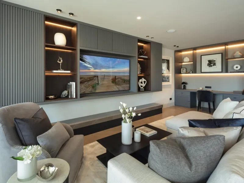 Penthouse in The Golden Mile