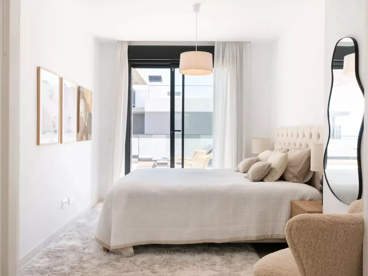 Middle Floor Apartment in Estepona