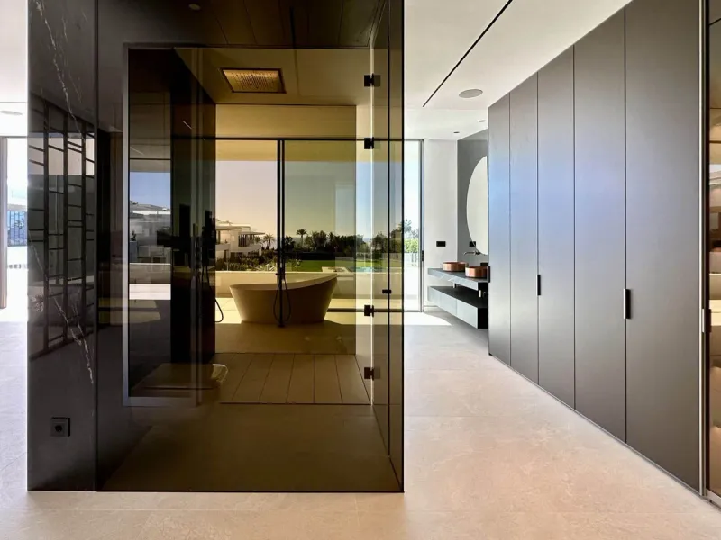 Semi-Detached House in The Golden Mile