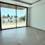 Detached Villa in Marbella 9