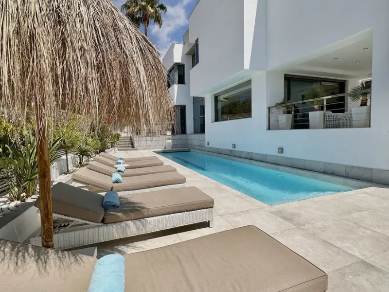 Detached Villa in Nagüeles