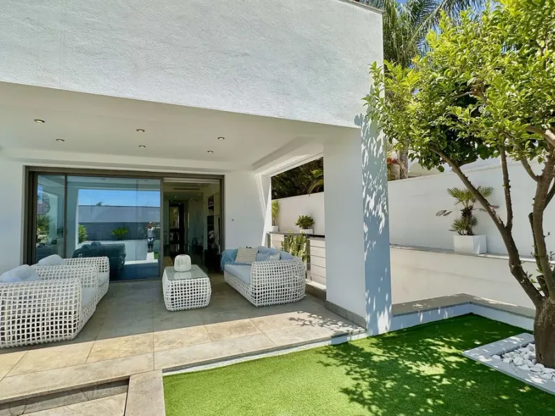 Detached Villa in Nagüeles