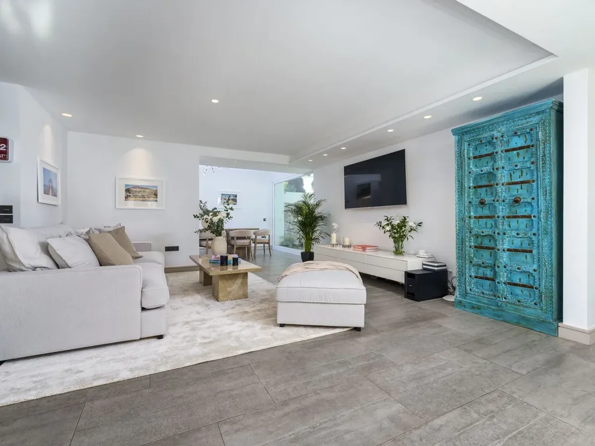 Detached Villa in Nueva Andalucía