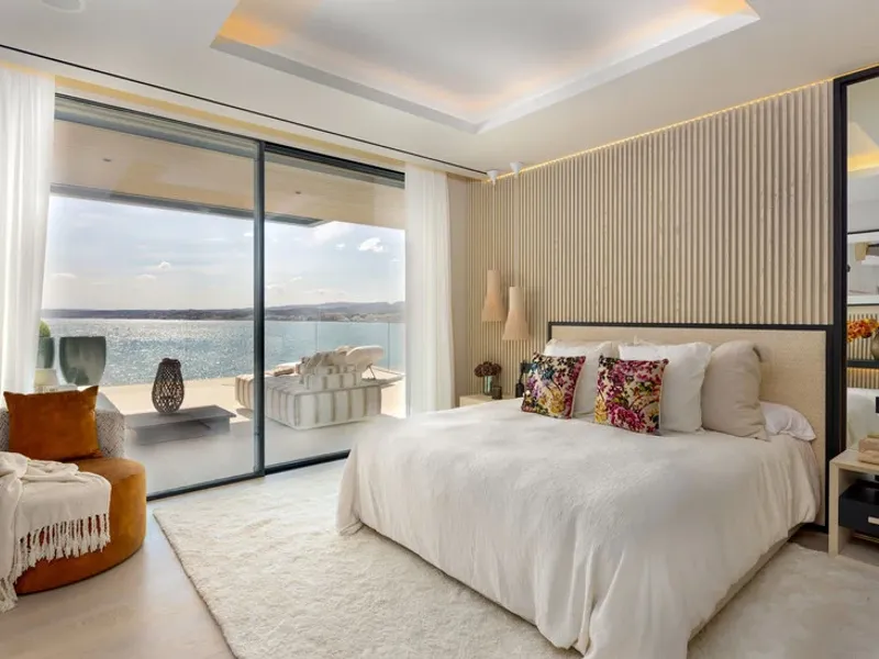 Middle Floor Apartment in Estepona