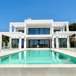 Detached Villa in Marbella 1