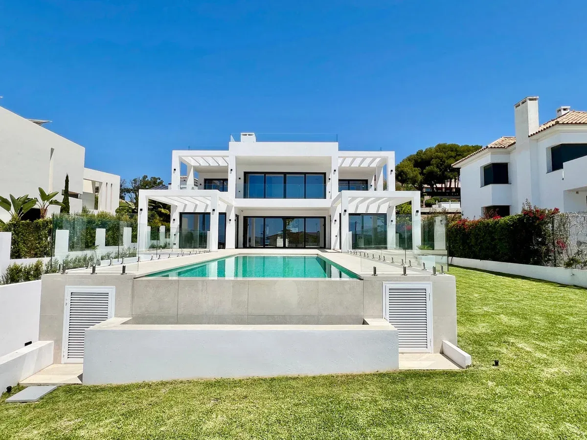 Detached Villa in Marbella