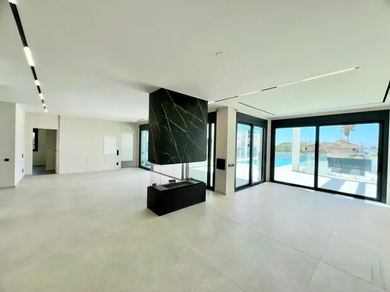 Detached Villa in Marbella