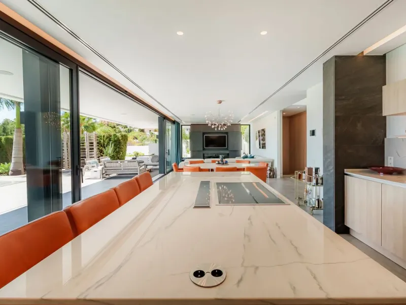 Detached Villa in Nueva Andalucía