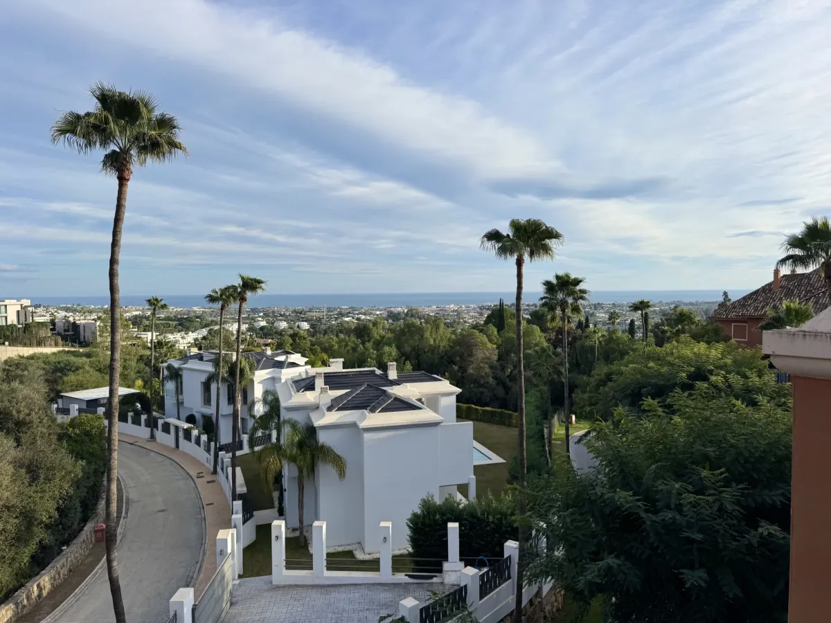 Spectacular Duplex Penthouse in Monte Halcones, La Quinta with panoramic sea views