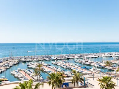 Boutique apartment with panoramic sea views located on the beachfront of Marbella 590.000 €
