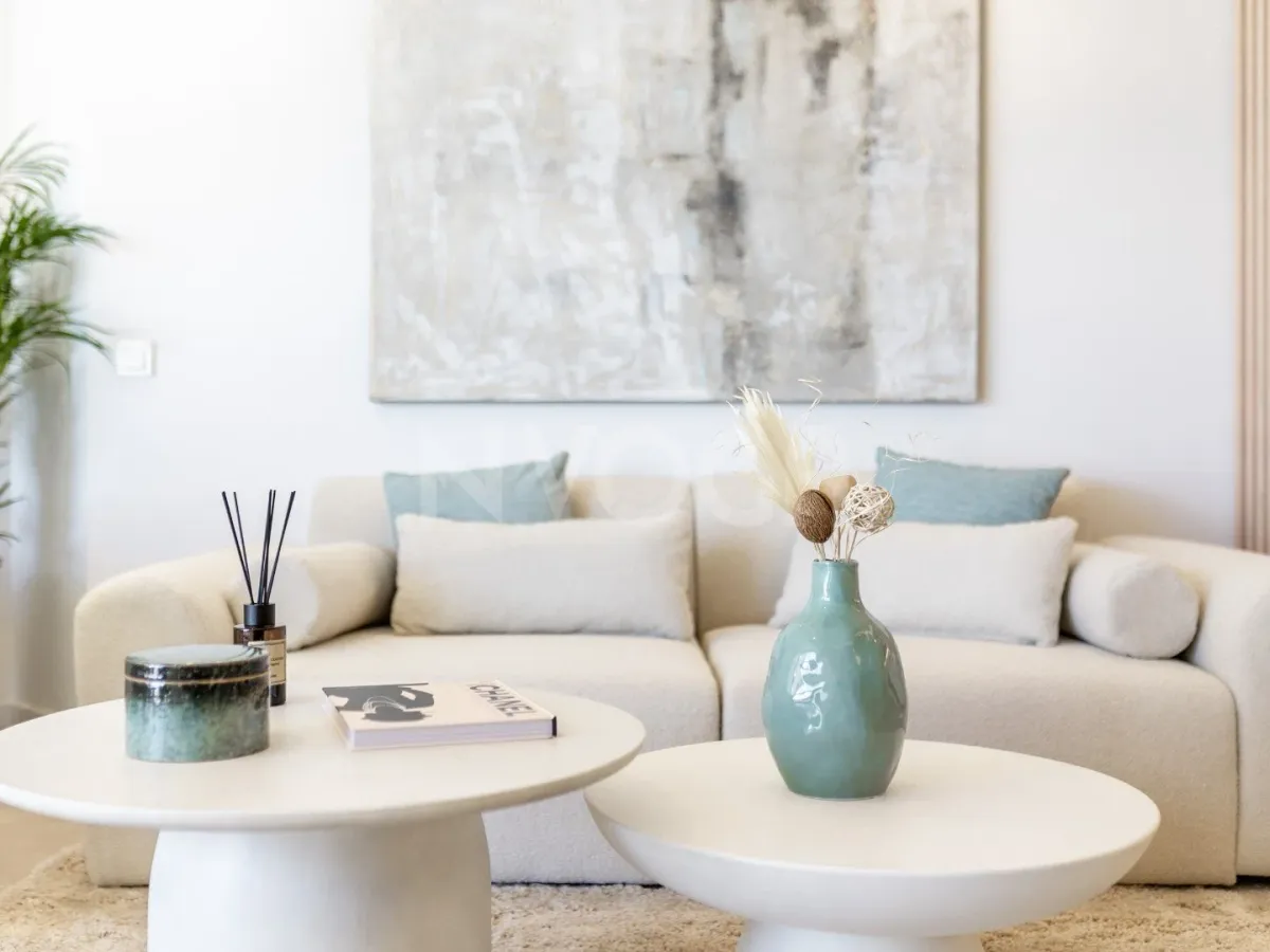 Boutique apartment with panoramic sea views located on the beachfront of Marbella 590.000 €