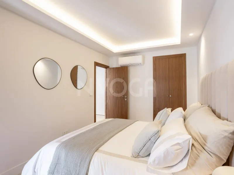 Boutique apartment with panoramic sea views located on the beachfront of Marbella 590.000 €