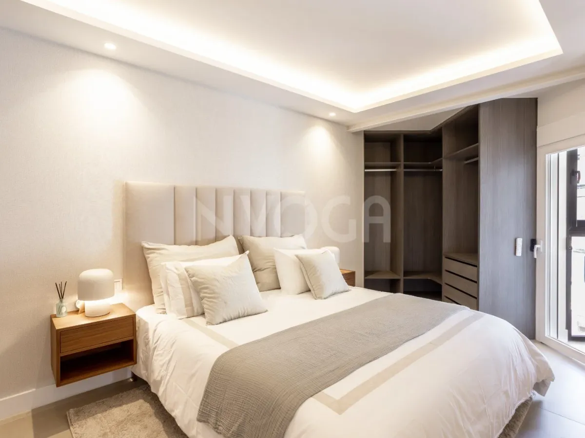 Boutique apartment with panoramic sea views located on the beachfront of Marbella 590.000 €