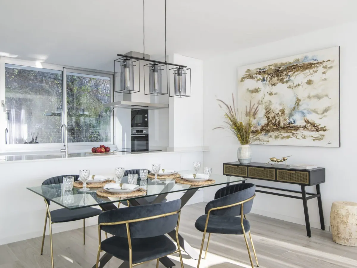 New build modern apartment for sale in Estepona East