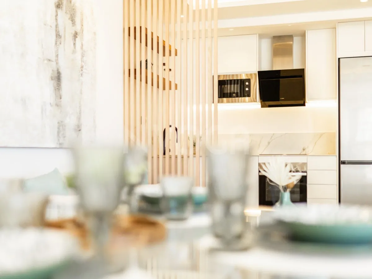 Boutique apartment with panoramic sea views located on the beachfront of Marbella 590.000 €