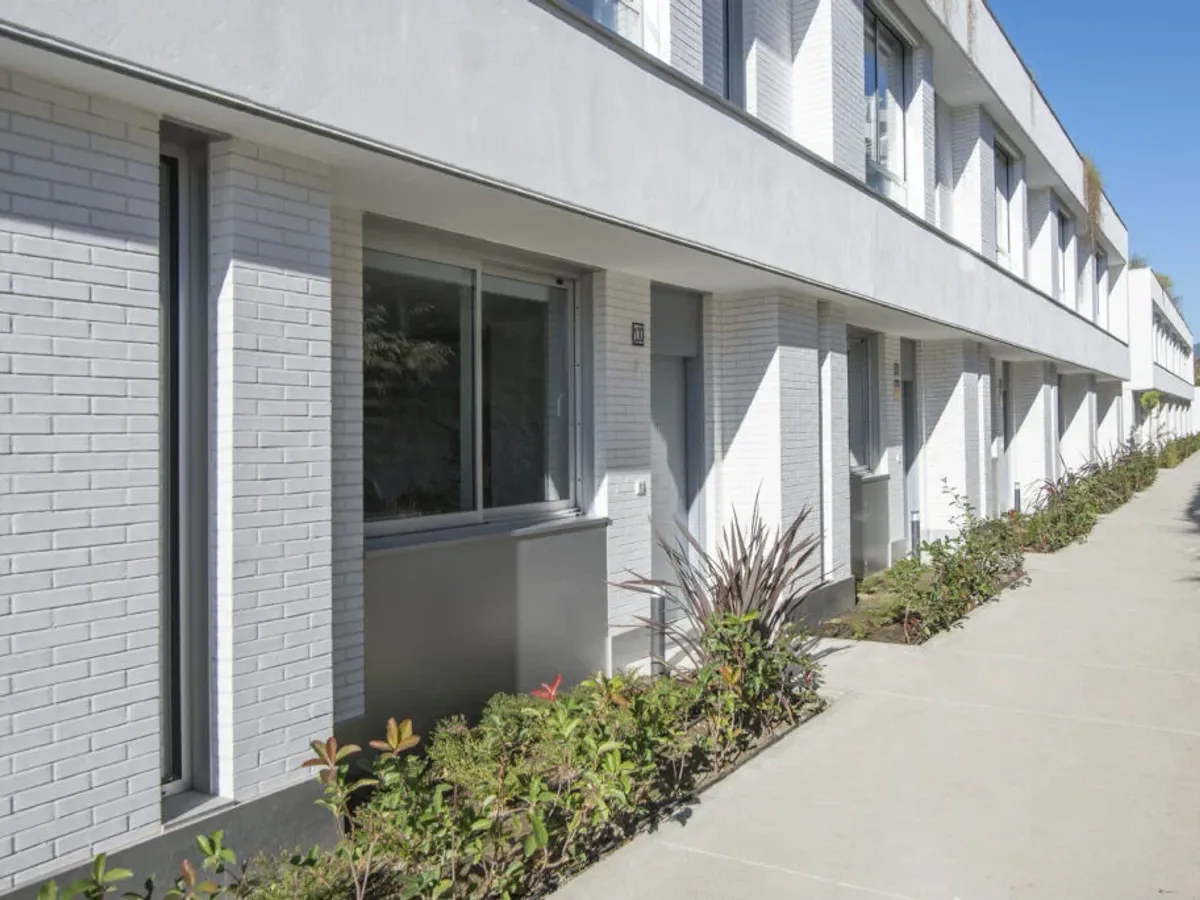 New build modern apartment for sale in Estepona East