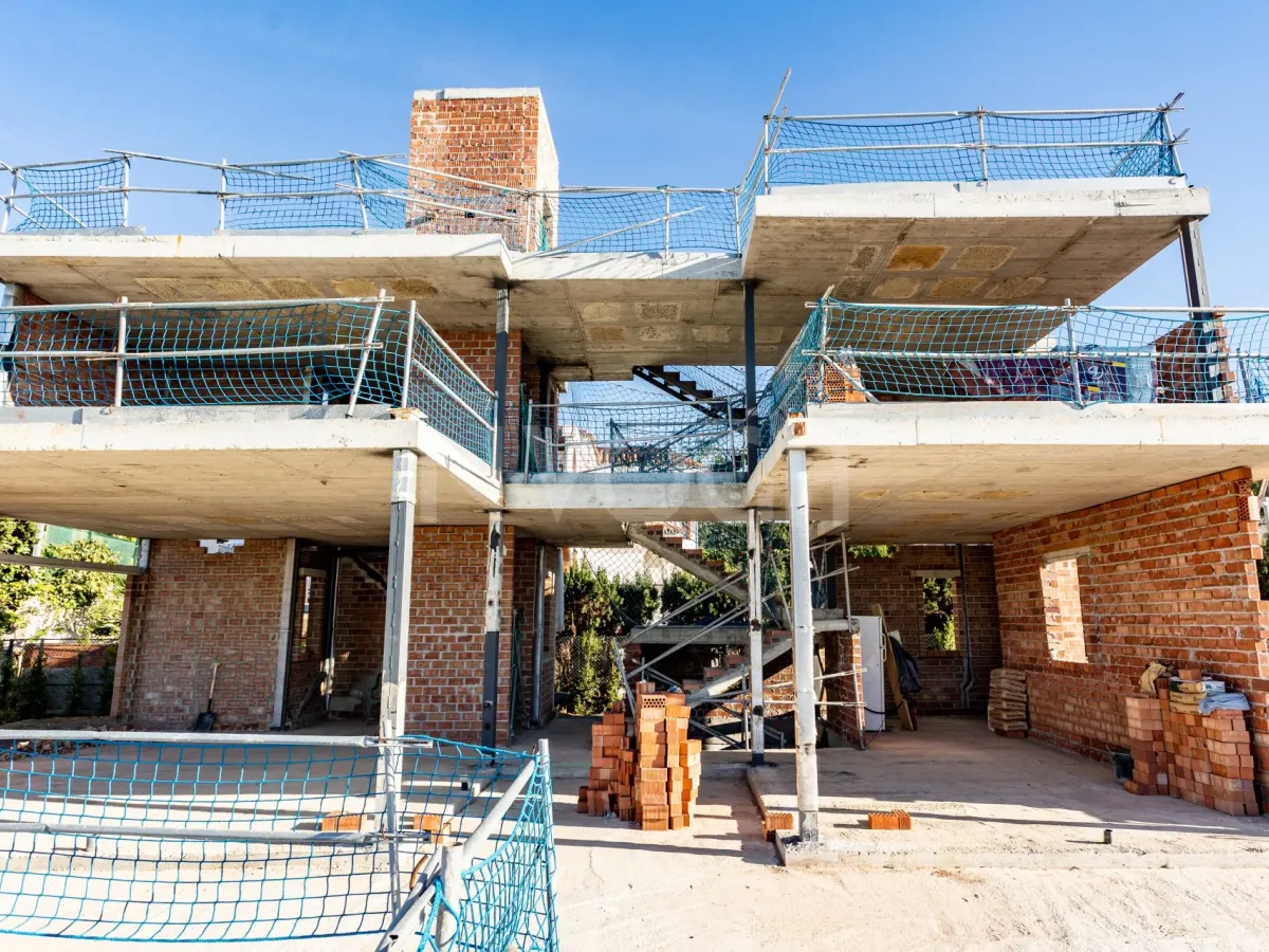 Exclusive villa with breathtaking panoramic views in El Chaparral Marbella 1.900.000 €