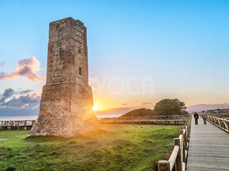 Exclusive villa with breathtaking panoramic views in El Chaparral Marbella 1.900.000 €