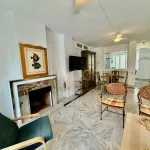 Magnificent duplex just 100 metres from the beach, in the heart of Marbella. 2.400 € month (long term) 6