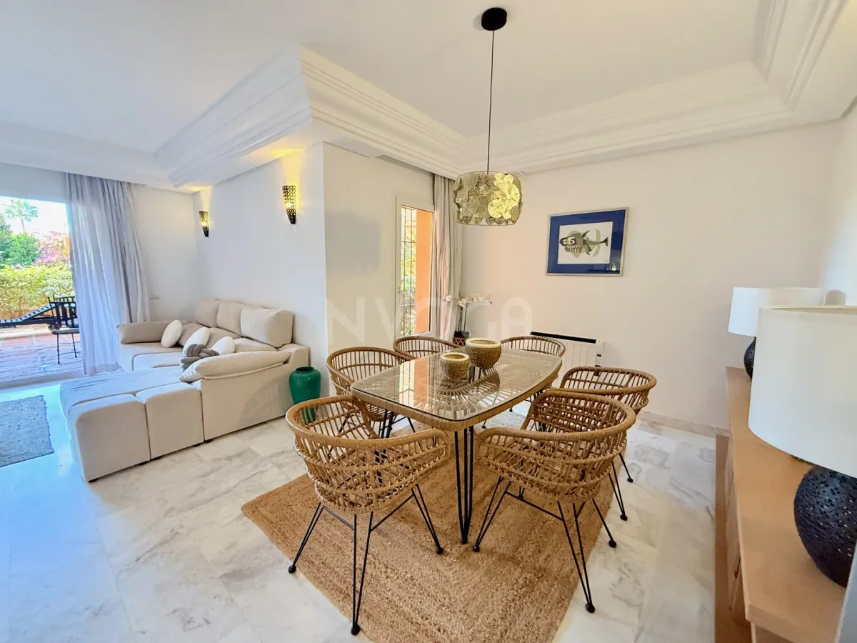 Large townhouse by the sea in Bahia de Marbella 3.500 € month (long term)