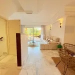 Large townhouse by the sea in Bahia de Marbella 3.500 € month (long term) 3