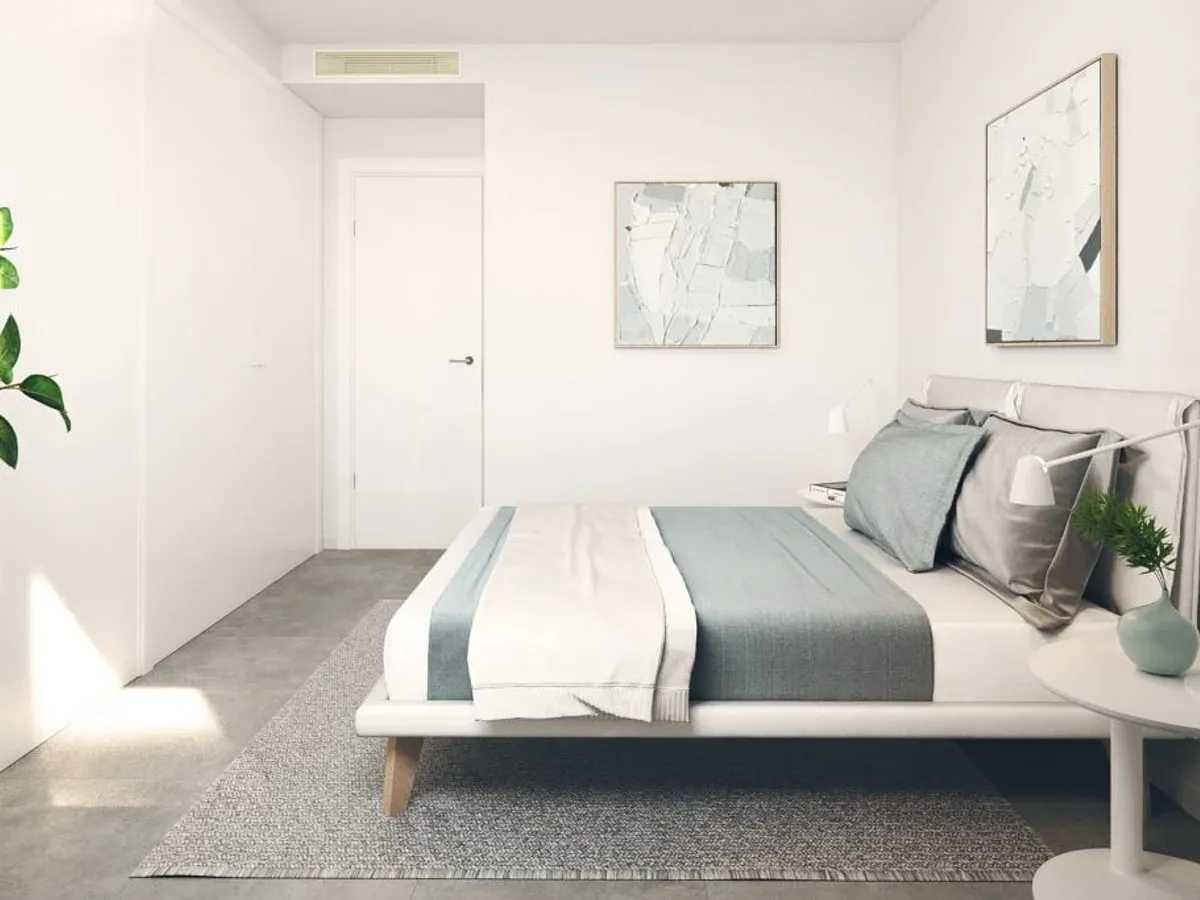 Modern coastal apartment for sale in Torremolinos