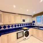 Large townhouse by the sea in Bahia de Marbella 3.500 € month (long term) 8