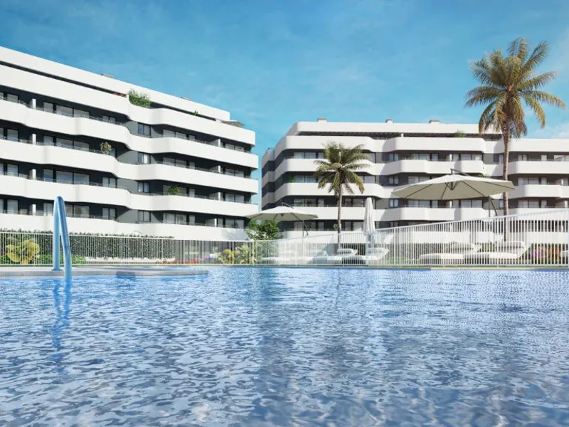 Modern coastal apartment for sale in Torremolinos