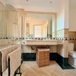 Large townhouse by the sea in Bahia de Marbella 3.500 € month (long term) 13