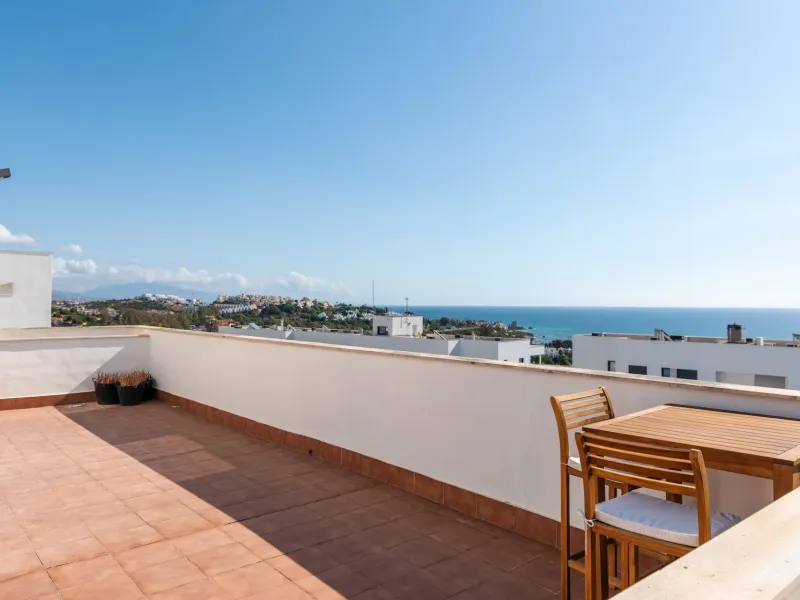 Penthouse with sea view for Sale in Doña Julia Golf, Casares
