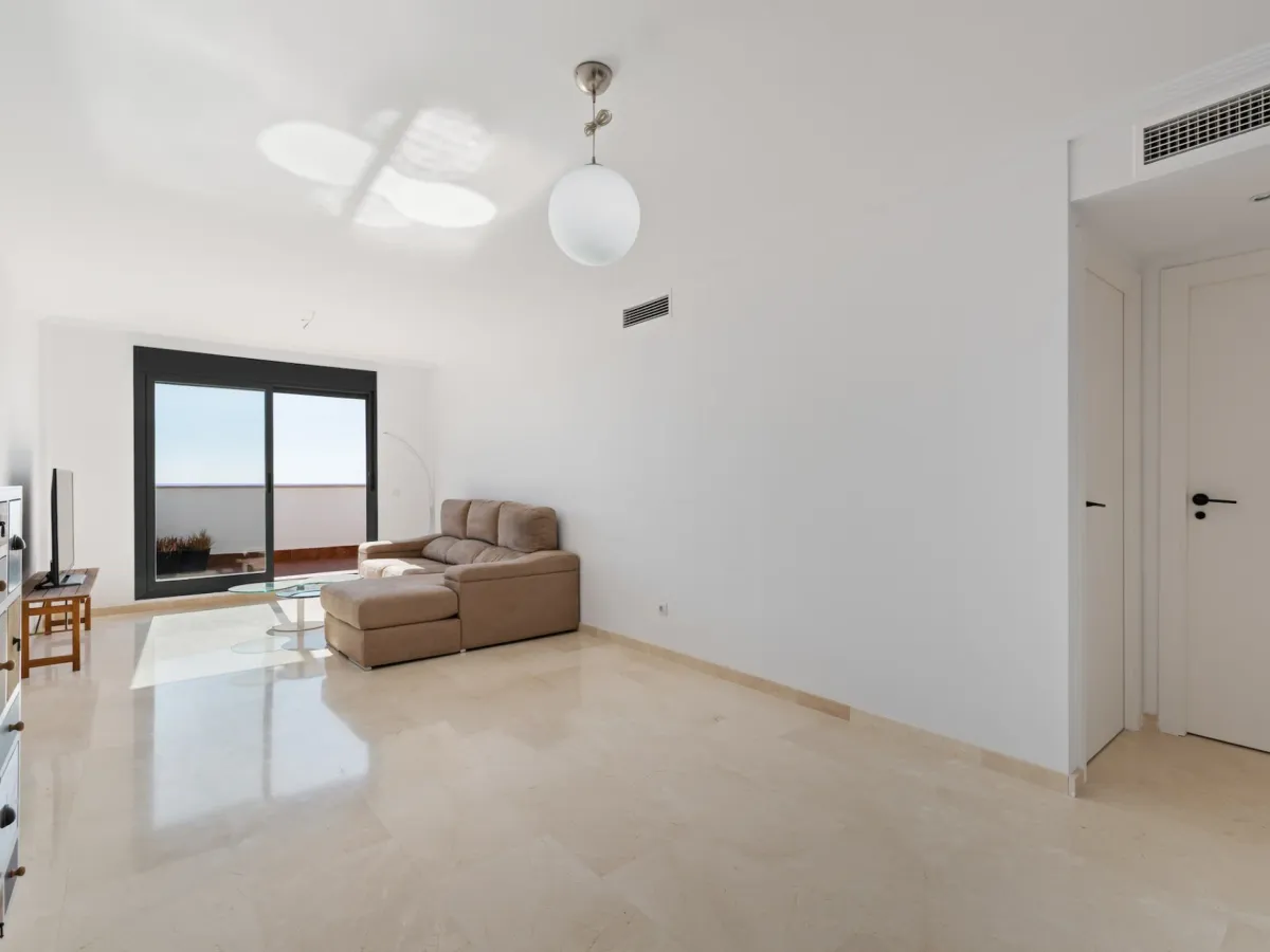 Penthouse with sea view for Sale in Doña Julia Golf, Casares