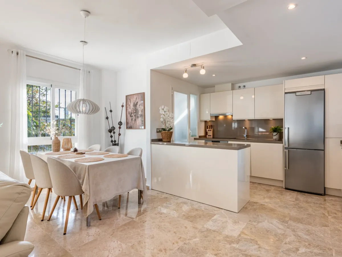 Elegant Duplex Penthouse for Sale in Nueva Andalucía, Marbella