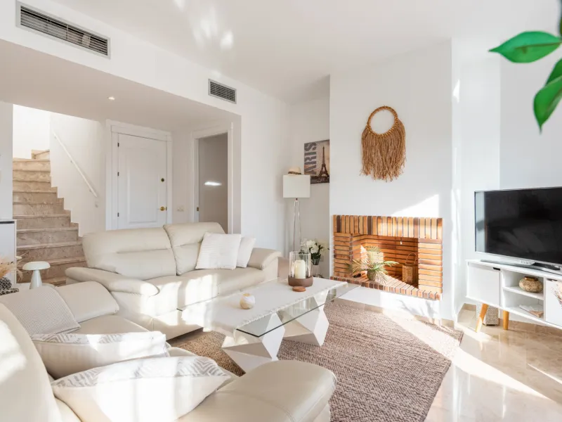 Elegant Duplex Penthouse for Sale in Nueva Andalucía, Marbella