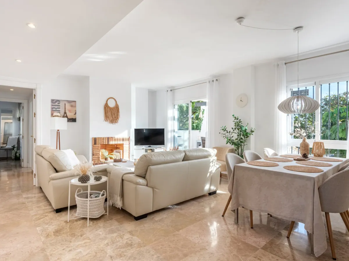 Elegant Duplex Penthouse for Sale in Nueva Andalucía, Marbella