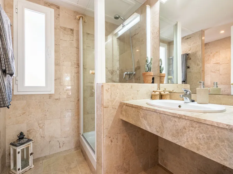 Elegant Duplex Penthouse for Sale in Nueva Andalucía, Marbella