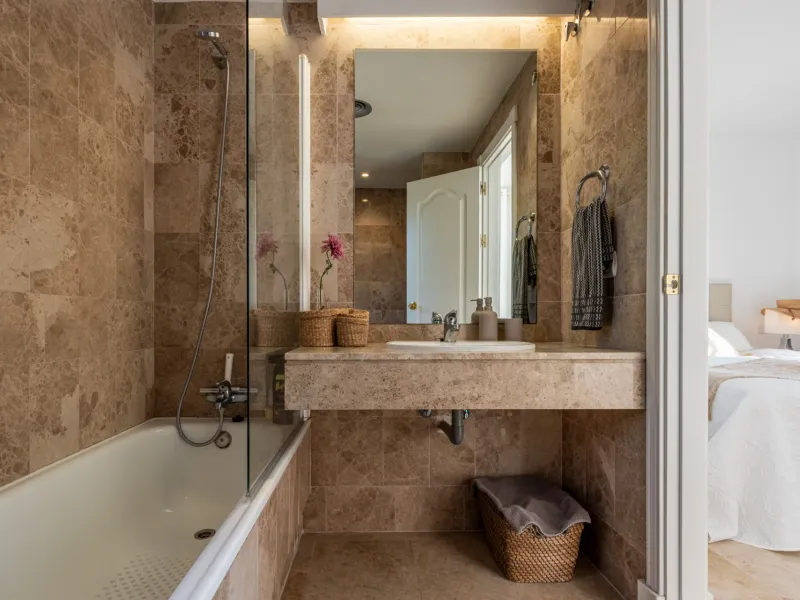 Elegant Duplex Penthouse for Sale in Nueva Andalucía, Marbella