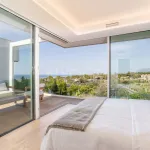 Luxury villa in Marbella, Valdeolletas area, with private pool and sea views 1.950.000 € 8