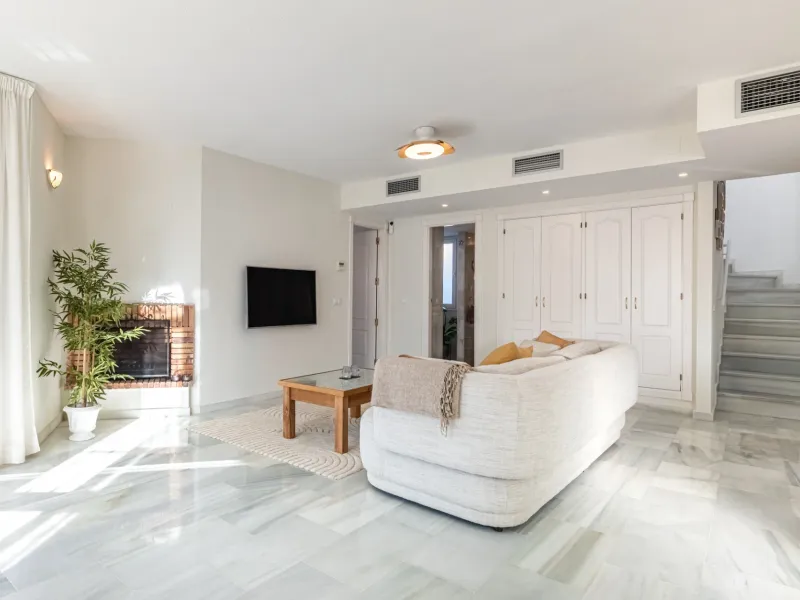 Elegant Duplex Penthouse for Sale in Nueva Andalucía, Marbella