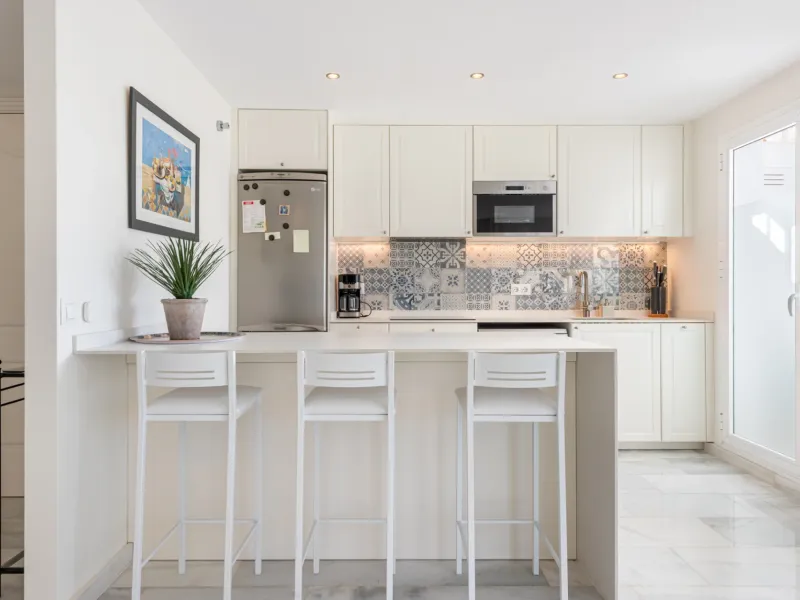 Elegant Duplex Penthouse for Sale in Nueva Andalucía, Marbella