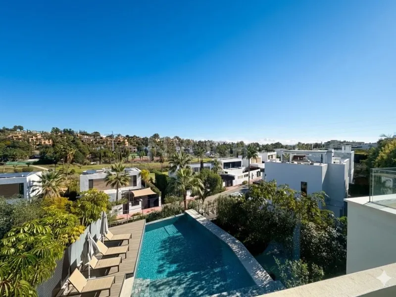 VILLA BELFRY- EL CAMPANARIO, ESTEPONA ESTE 1.995.000 €