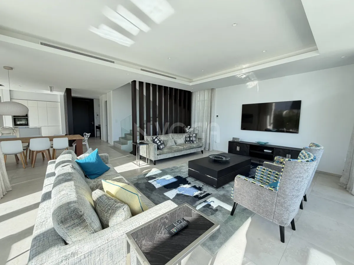 VILLA BELFRY- EL CAMPANARIO, ESTEPONA ESTE 1.995.000 €